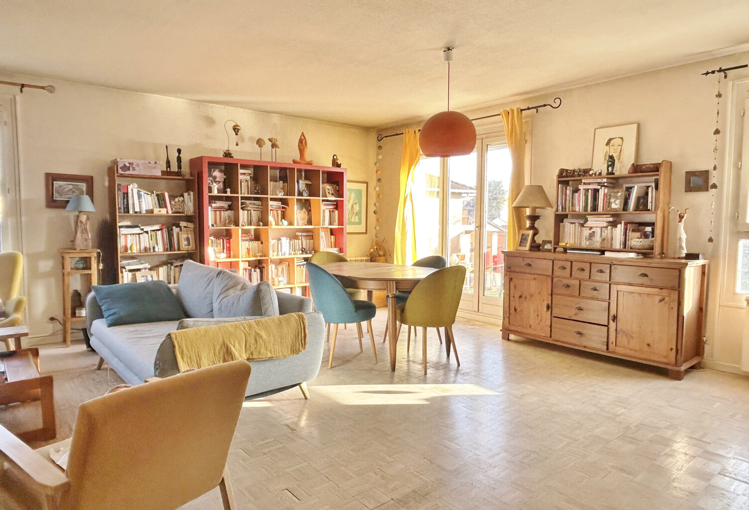 En plein coeur de CRAPONNE appartement de 103,60 m2 avec 3 c — photo 1