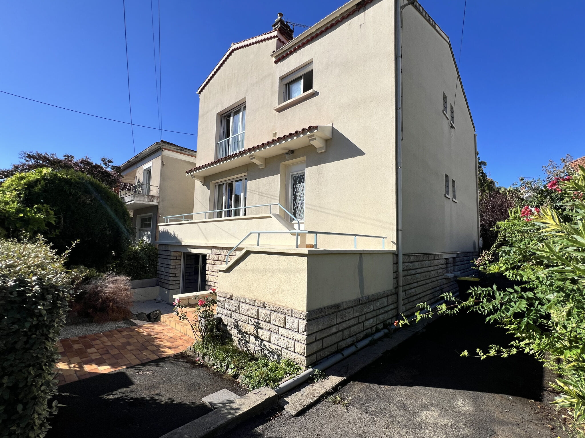 Villa / Maison  T10 à vendre Royan 17200