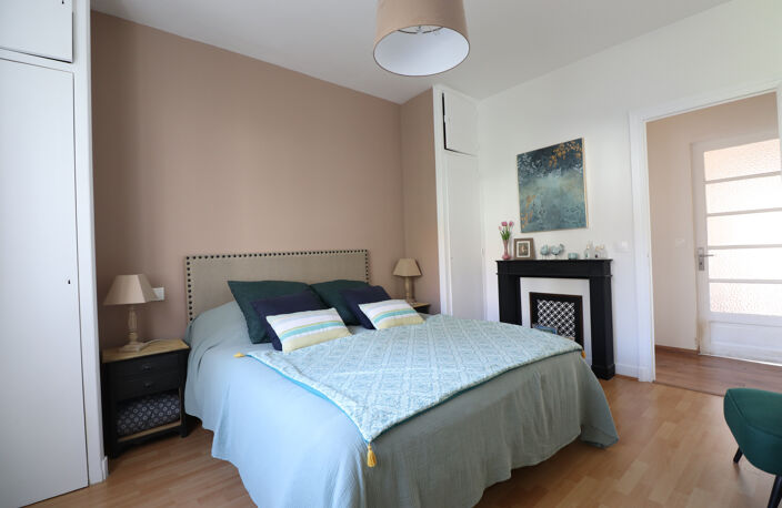 ROYAN - QUARTIER DU PARC - 400 M PLAGE ET COMMERCES - GRANDE MAISON DE FAMILLE AVEC JARDIN - TOUTES COMMODITES — photo 5