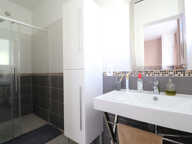 ROYAN - QUARTIER DU PARC - 400 M PLAGE ET COMMERCES - GRANDE MAISON DE FAMILLE AVEC JARDIN - TOUTES COMMODITES — photo 2