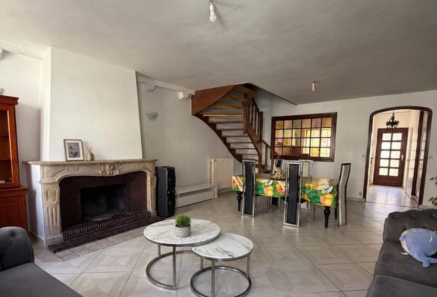 CENTRE-VILLE D'ÉTAMPES - MAISON DE VILLE EN DUPLEX DE 107 m² — photo 1