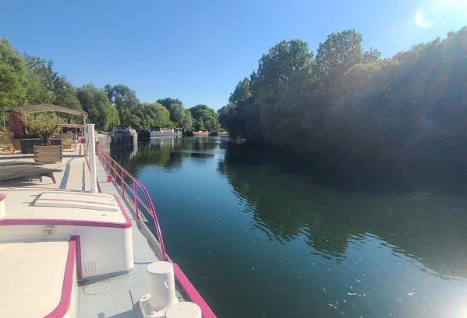 Péniche à vendre 4 pièces NOISY LE GRAND (93) — photo 1