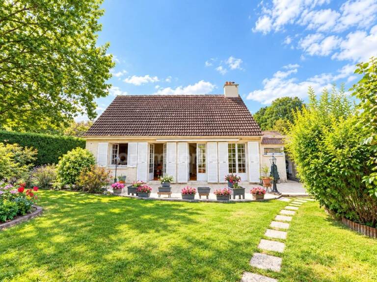 LIMOURS – Maison familiale 140 m² •4/5 Chambres; Jardin 610 M² • Dépendance 20 m² • Garage — photo 1