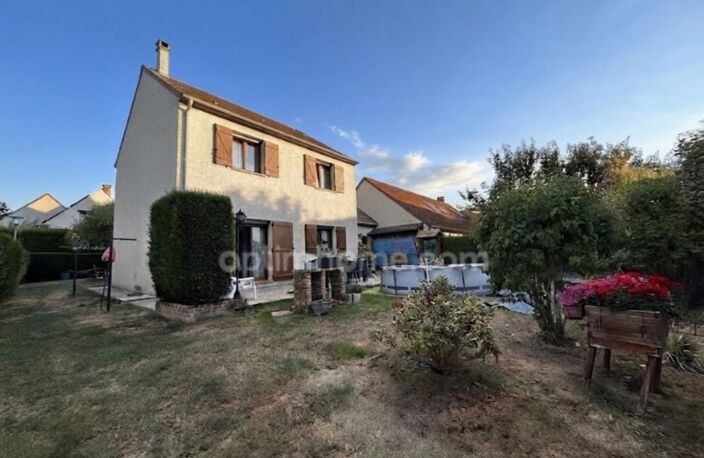 LIMOURS – Belle maison familiale de 130 m² avec 4 chambres, au calme, avec garage et jardin — photo 4