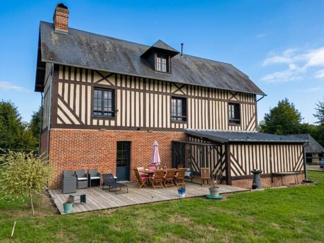 Charmante maison normande à colombages — Bonneville-la-Louvet — photo du bien