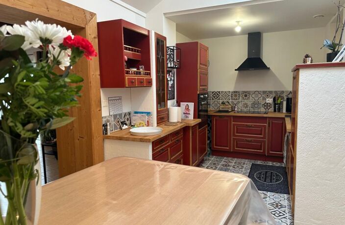 La Roche-sur-Yon sud, à Nieul-Le Dolent, maison, 4 chambres env. 157 m² — photo 3