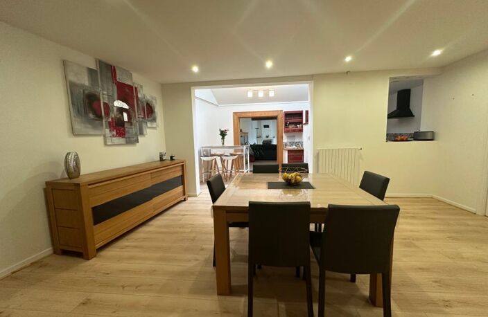 La Roche-sur-Yon sud, à Nieul-Le Dolent, maison, 4 chambres env. 157 m² — photo 4