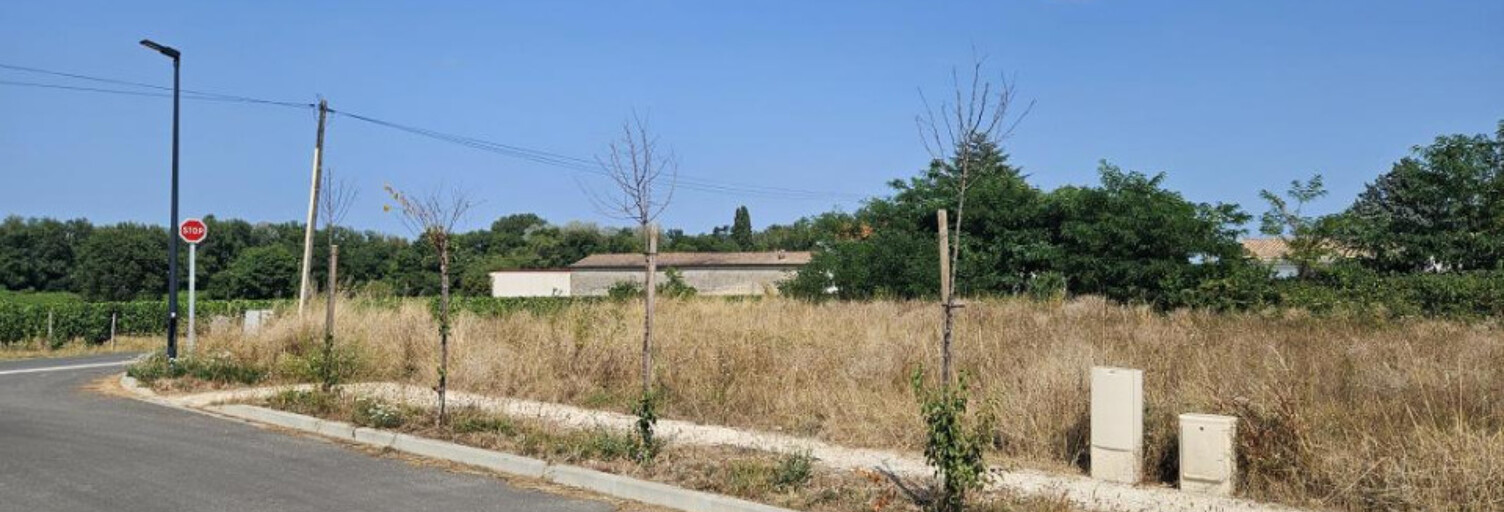 Terrain  600 m² à vendre à Croignon (33750)