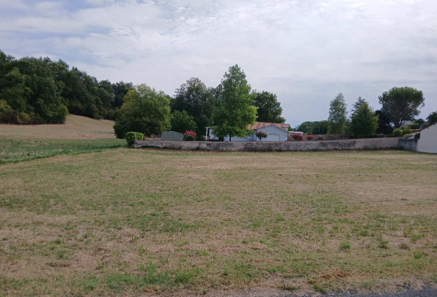 Terrain à bâtir à Saint-Martin-de-Ribérac (24600) — photo 1