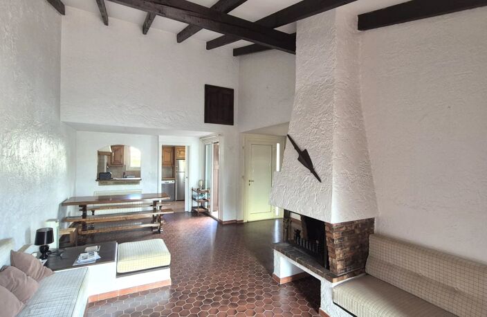 Villa - 80 m² - Domaine sécurisé - Piscine — photo 2