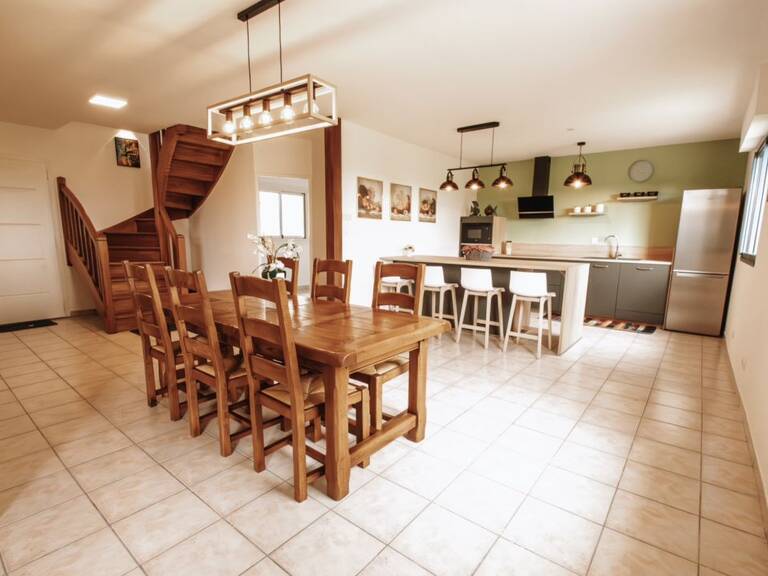 Maison de 180m2 à louer sur Auppegard — photo 1