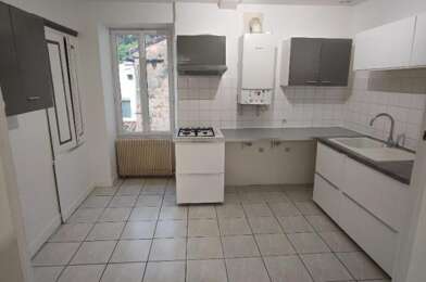 Maison 5 pièces 915 €