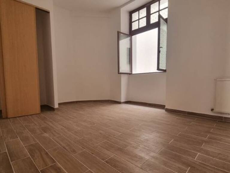 T2 — photo 1