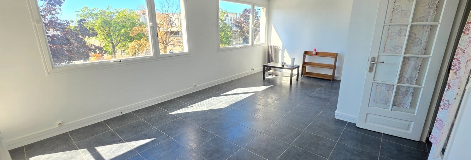 Appartement 65 Pièces 65 m² à vendre à Ris-Orangis (91130)
