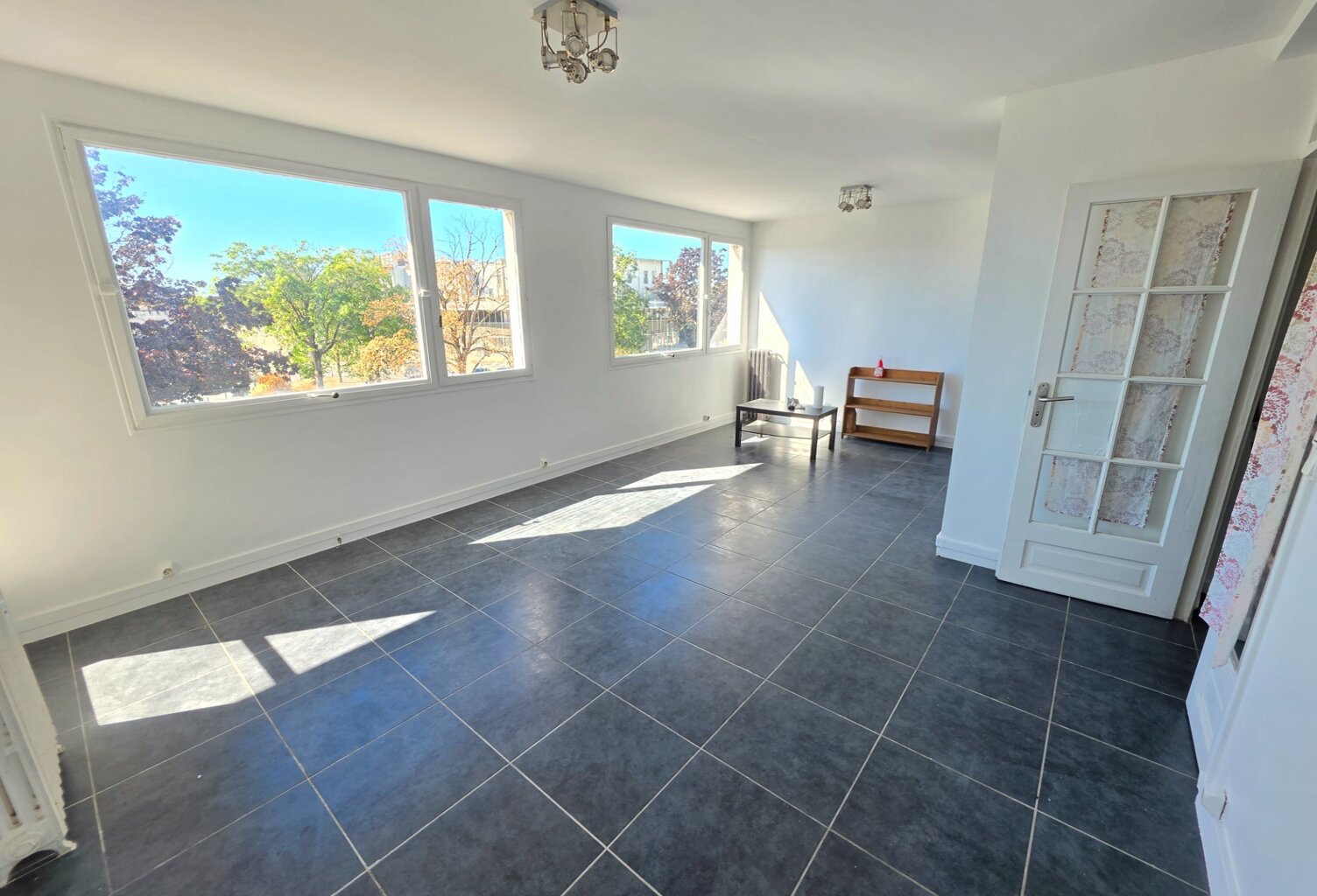 Appartement à vendre 65 pièces RIS ORANGIS (91) — photo 1