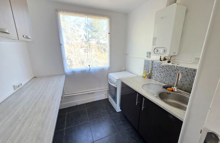 Appartement à vendre 65 pièces RIS ORANGIS (91) — photo 4