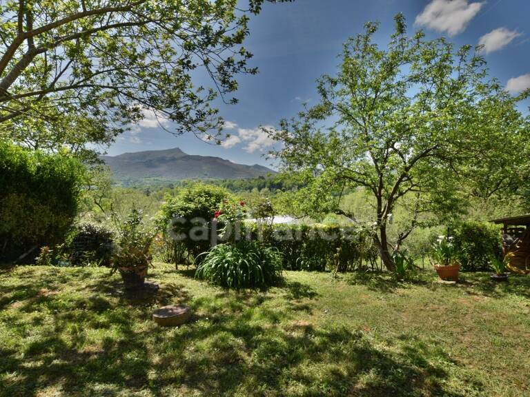 Maison à vendre 4 pièces ASCAIN (64) — photo 1