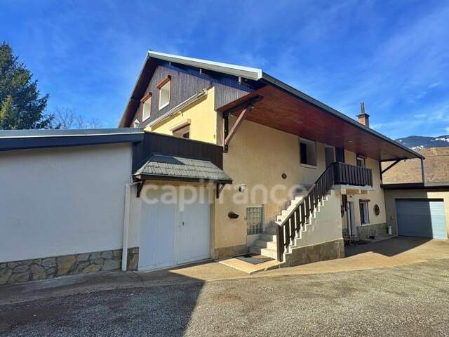 Maison à vendre Individuelles (73), Terrain clos, Sans vis à vis, Commodités à proximité — photo du bien