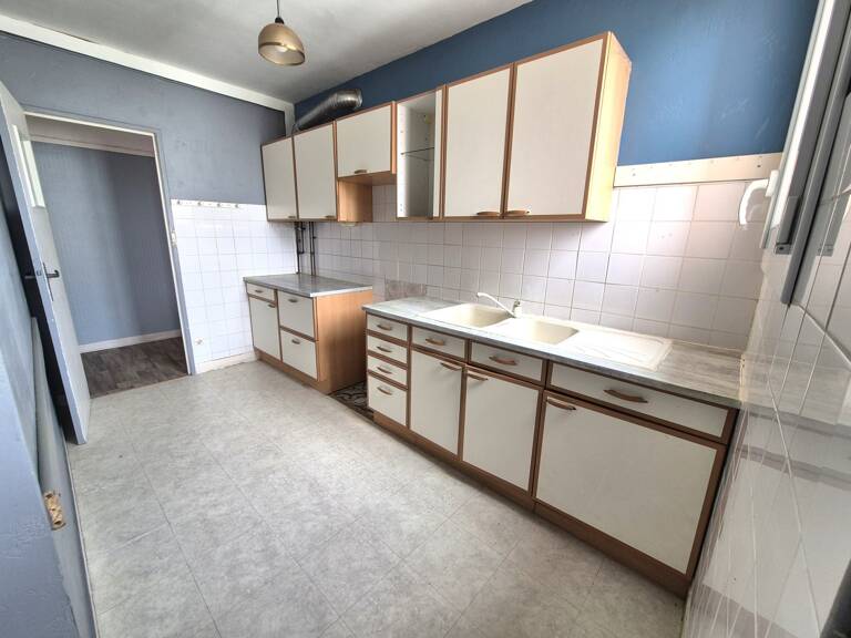 Appartement 3 chambres, garage et cave — photo 1
