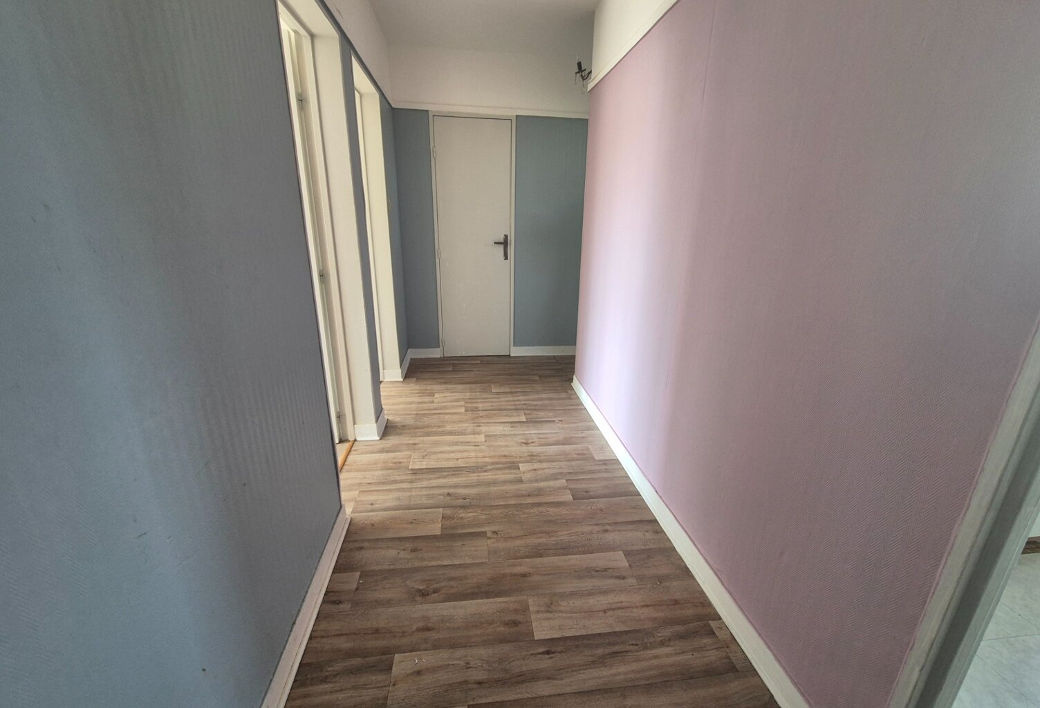 Appartement 3 chambres, garage et cave — photo 1