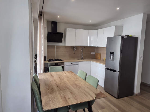Appartement à vendre T3 bis AIX LES BAINS (73) 2 chambres, 1 bureau, parking et cave — photo du bien