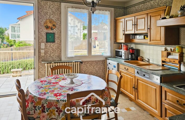 Maison familiale avec jardin- sous-sol total — photo 5