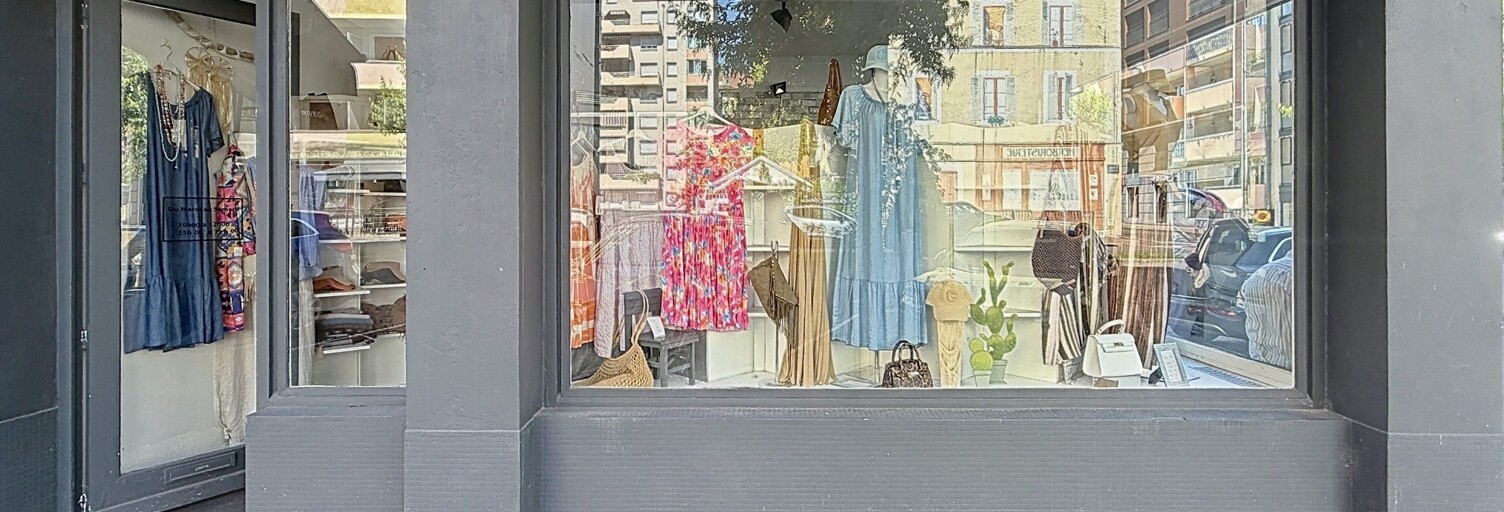 Commerce  27 m² à louer à Aix-les-Bains (73100)