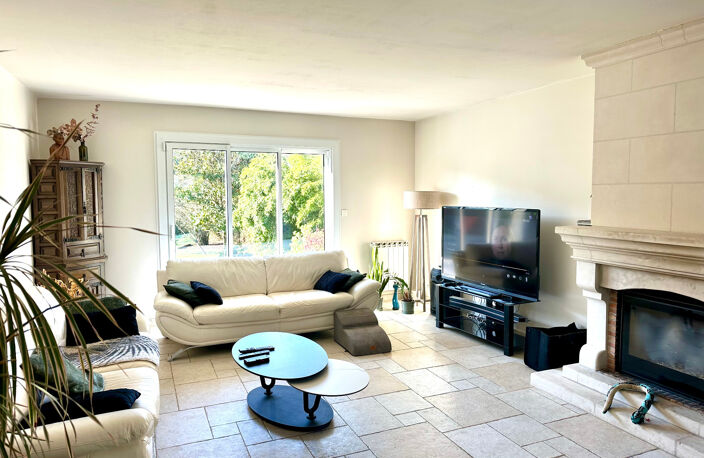 Maison à vendre SAUMUR (49) 4 chambres- Vie de plain-pied - 1500m² de terrain - 162m² habitable — photo 3