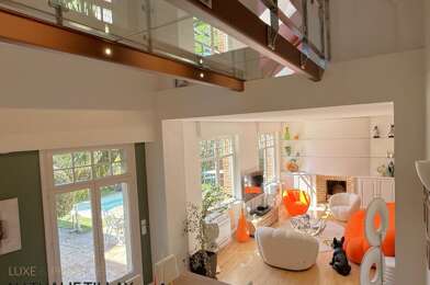 Maison 8 pièces 800000 €