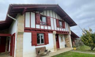 Maison 8 Pièces 170 m² à vendre à Sare (64310)