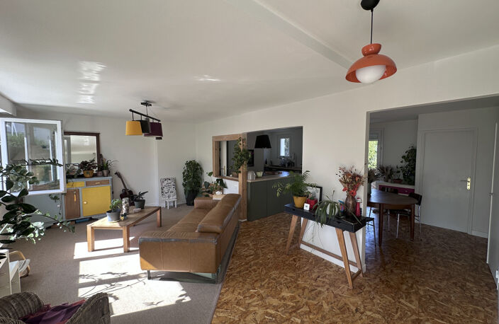 Maison à vendre 5 pièces AVRILLE (49) — photo 2