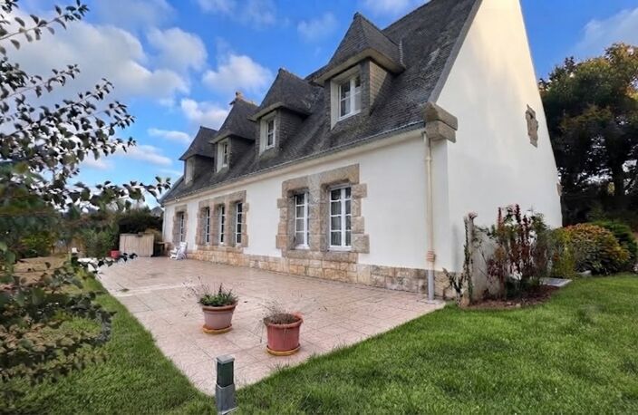 QUIMPER (29) – LE STANGALA – Maison de 210 m² habitables, édifiée sur une parcelle de 12 000 m², avec sous-sol intégral — photo 3
