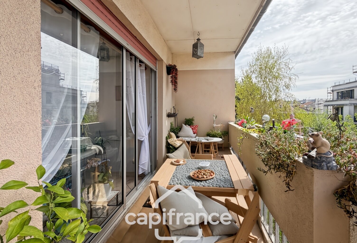 Duplex coup de coeur- l'espace d'une maison en appartement-2 caves et parking en sous sol — photo 1