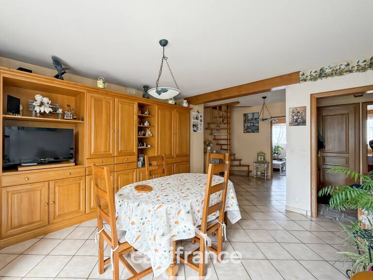 Duplex coup de coeur-  Centre ville à deux pas - l'espace d'une maison en appartement-2 caves - studette et parking en sous sol — photo 1