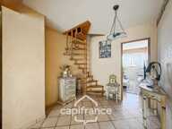 Duplex coup de coeur-  Centre ville à deux pas - l'espace d'une maison en appartement-2 caves - studette et parking en sous sol — photo 2