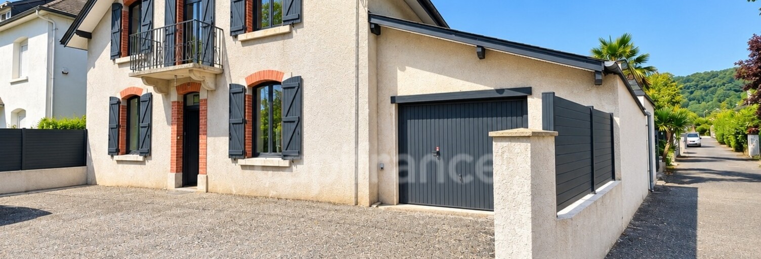 Maison 8 Pièces 185 m² à vendre à Lourdes (65100)