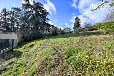 Terrain  205000 €