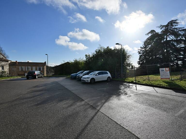 Maison individuelle à bâtir sur un terrain de 378 m² à POLLIONNAY (69) — photo 1