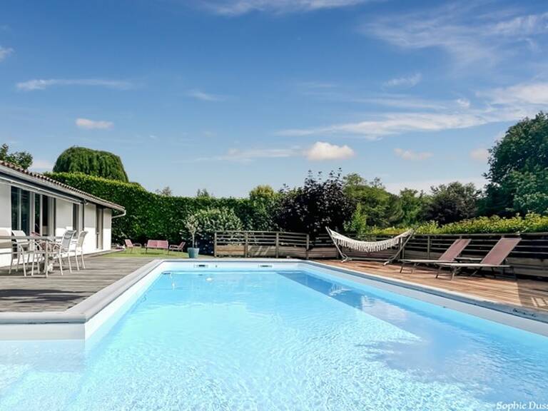 Yvrac, Maison d'architecte, 5 pièces, piscine, au calme, vue sur le parc (33) — photo 1