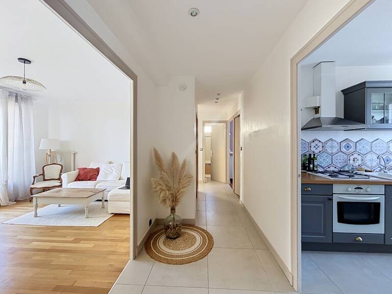 Appartement T3 en dernier étage 72m2 et ses deux balcons - MONTCHAPET / VICTOR HUGO — photo 1