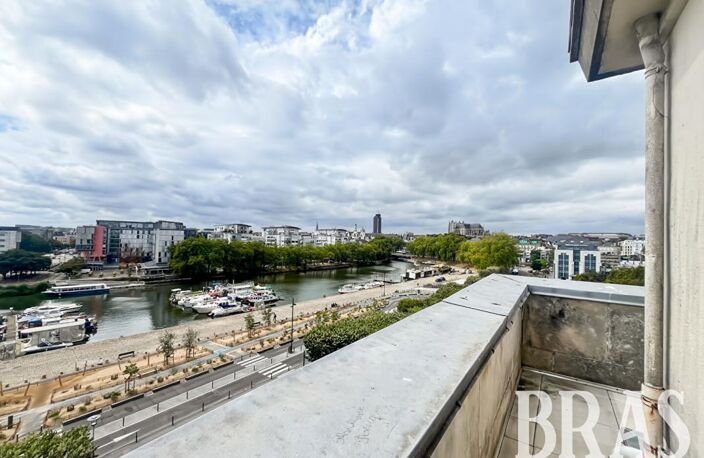 GARE SUD - T2 avec balcon et cave — photo 2