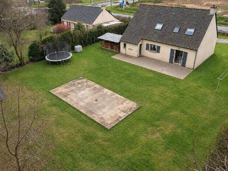 Maison familiale de 140 m² - 5 chambres ou 4 chambres + 1 bureau - Superbe terrain de 1 550 m² - Fort potentiel — photo 1