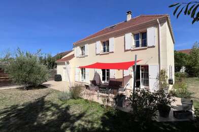 Maison 9 pièces 745000 €