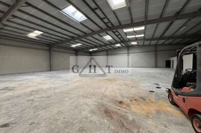Local industriel  6000 €