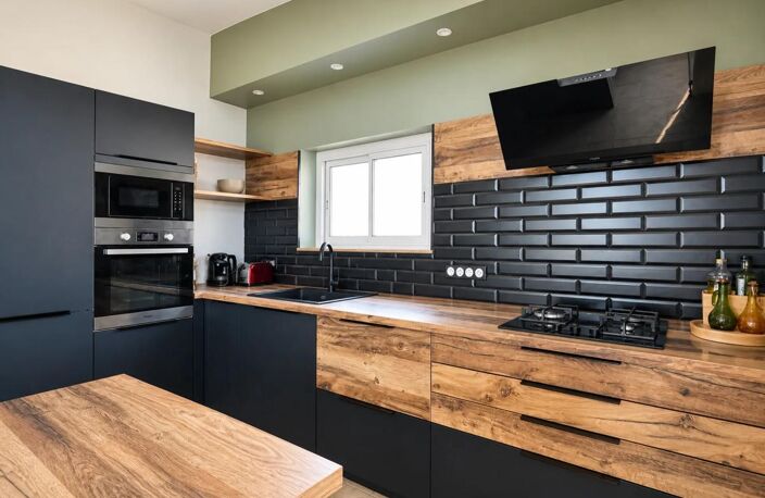 Appartement de 4 pièces de 97 m² à Nîmes — photo 3
