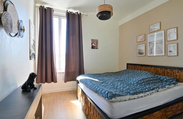Appartement de 4 pièces de 97 m² à Nîmes — photo 4