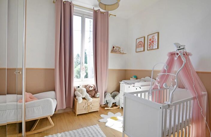 Appartement de 4 pièces de 97 m² à Nîmes — photo 5