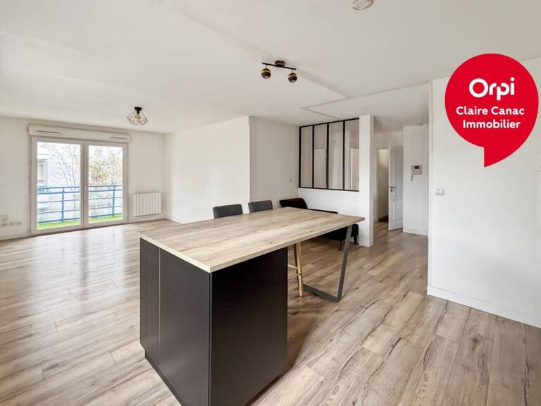 Appartement À Louer — photo 1