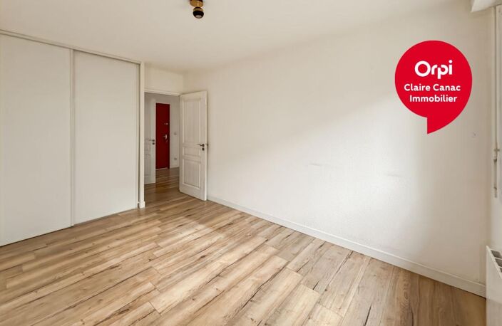 Appartement À Louer — photo 3