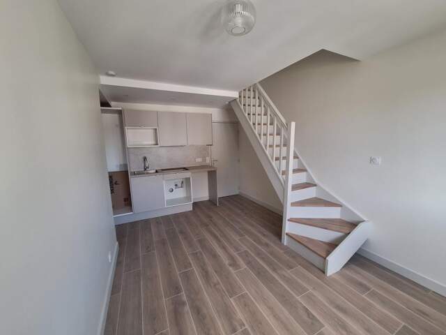 Appartement duplex 3 pièces À Louer — photo du bien